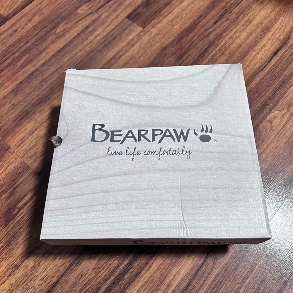 NIB BearPaw Tabatha Chocolate Brown Winter Sheep Fur Boots